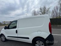 Usata Fiat Doblò 95 CV (69 kW) 2018 Bianco Monovolume