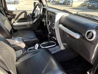 Begagnad Jeep Wrangler Sahara 177 HK (130 kW) 2009 Svart SUV