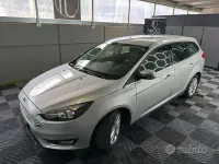 Usata Ford Focus Business Edition 120 CV (88 kW) 2015 Grigio Station wagon
