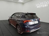 Usata Fiat Tipo Cross 130 CV (95 kW) 2023 Blu Station wagon