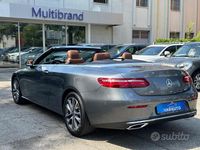 Usata Mercedes E220 Premium 194 CV (142 kW) 2017 Grigio Cabrio
