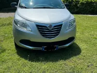 Usata Lancia Ypsilon 69 CV (50 kW) 2013 Grigio Utilitaria