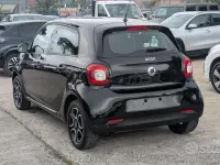 Usata Smart ForFour 71 CV (52 kW) 2019 Nero Utilitaria