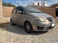 Usata Lancia Musa 90 CV (66 kW) 2009 Grigio Monovolume