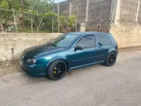 Usata VW Golf IV 150 CV (110 kW) 2003 Verde Berlina