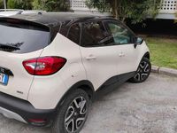 Usata Renault Captur 90 CV (66 kW) 2017 Beige SUV