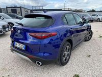 Usata Alfa Romeo Stelvio Business 190 CV (139 kW) 2021 Blu/azzurro SUV