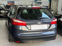 Usata Ford Focus 116 CV (85 kW) 2014 Grigio Station wagon