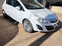 Usata Opel Corsa Cosmo 95 CV (69 kW) 2011 Bianco Berlina