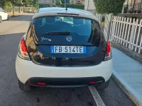 Usata Lancia Ypsilon 69 CV (50 kW) 2015 Utilitaria