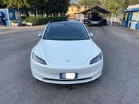 Usata Tesla Model 3 Standard Range 235 kW (320 CV) 2024 Bianco Berlina