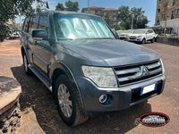 Usata Mitsubishi Pajero Instyle 170 CV (125 kW) 2009 Blu SUV
