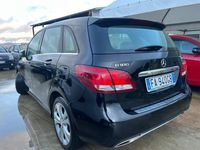 Usata Mercedes B180 Premium 108 CV (79 kW) 2016 Nero Monovolume