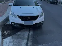 Usata Peugeot 2008 99 CV (72 kW) 2016 Bianco SUV
