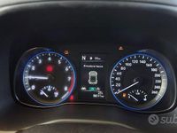 Usata Hyundai Kona 120 CV (88 kW) 2022 Grigio SUV