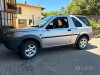 Usata Land Rover Freelander 97 CV (71 kW) 2000 Grigio SUV