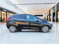 Usata Ford Fiesta Titanium 97 CV (71 kW) 2010 Nero Utilitaria
