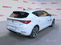 Usata Seat Leon FR 150 CV (110 kW) 2024 Bianco Berlina
