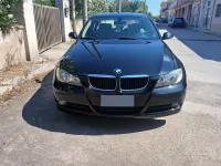 Usata BMW 318 143 CV (105 kW) 2007 Nero Berlina