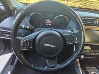 Usata Jaguar XE Portfolio 180 CV (132 kW) 2015 Grigio Berlina