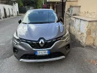 Usata Renault Captur 101 CV (74 kW) 2023 Grigio SUV