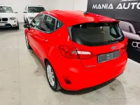 Usata Ford Fiesta Titanium 75 CV (55 kW) 2022 Rosso Utilitaria