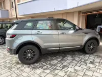Usata Land Rover Range Rover evoque 150 CV (110 kW) 2014 Grigio SUV