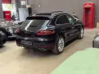 Usata Porsche Macan 250 CV (183 kW) 2017 Nero metallizzato SUV