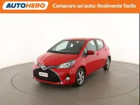 Usata Toyota Yaris Active 100 CV (73 kW) 2016 Rosso Utilitaria