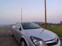 Usata Opel Astra Cosmo 105 CV (77 kW) 2006 Grigio Cabrio