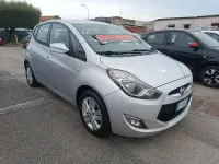 Usata Hyundai ix20 Comfort 90 CV (66 kW) 2014 Argento Utilitaria
