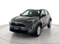 Usata Toyota Yaris Cross Active 92 CV (67 kW) 2023 Grigio SUV