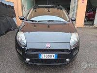 Usata Fiat Punto Lounge 69 CV (50 kW) 2014 Nero Utilitaria