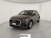 Usata Audi Q3 S-Line 150 CV (110 kW) 2023 Grigio metallizzato SUV