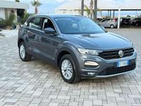 Usata VW T-Roc Business 116 CV (85 kW) 2019 Grigio SUV