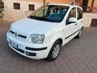 Usata Fiat Panda Dynamic 75 CV (55 kW) 2011 Bianco Utilitaria