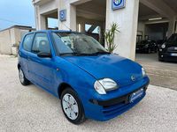 Usata Fiat 600 54 CV (39 kW) 2003 Blu Berlina