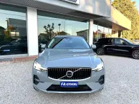 Usata Volvo XC60 Core 197 CV (144 kW) 2023 Grigio SUV