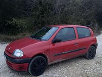 Usata Renault Clio II 58 CV (42 kW) 2000 Berlina