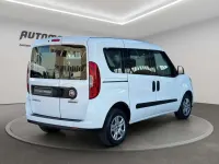 Usata Fiat Doblò 90 CV (66 kW) 2021 Bianco Monovolume