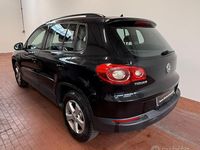 Usata VW Tiguan Sportline 140 CV (102 kW) 2009 Nero SUV