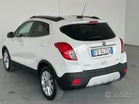 Usata Opel Mokka Cosmo 136 CV (100 kW) 2016 Bianco SUV