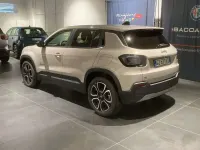 Usata Jeep Avenger EV Summit 114 kW (156 CV) 2025 Beige SUV