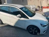 Usata BMW 218 Active Tourer Efficient Dynamics 150 CV (110 kW) 2016 Bianco Monovolume