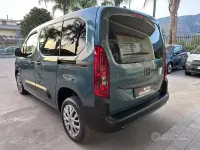 Usata Fiat Doblò 130 CV (95 kW) 2024 Blu Monovolume