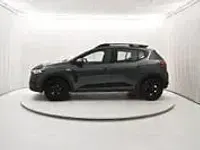 Begagnad Dacia Sandero Extreme 101 HK (74 kW) 2024 Grön Sedan