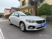 Usata Fiat Tipo 76 CV (55 kW) 2016 Grigio Berlina