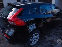 Usata Volvo V40 2012 Nero Utilitaria