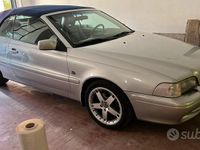 Usata Volvo C70 226 CV (166 kW) 1999 Grigio Cabrio