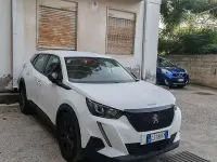 Usata Peugeot 2008 Active 102 CV (75 kW) 2022 Bianco SUV